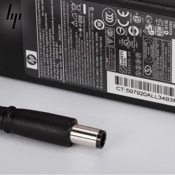 Genuine 90W AC Adapter Charger HP Compaq Presario CQ45-500 + Cord